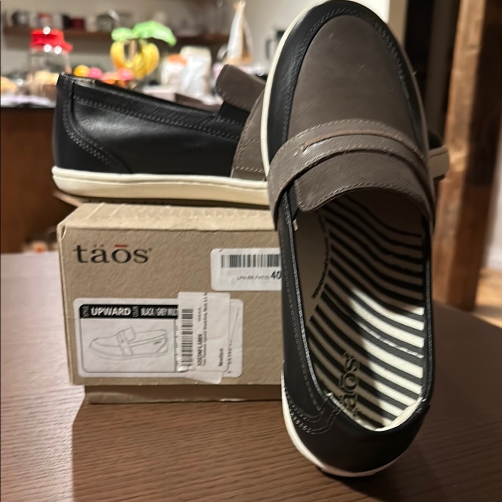 Taos Footwear Women’s Upward Loafers - Black and Brown